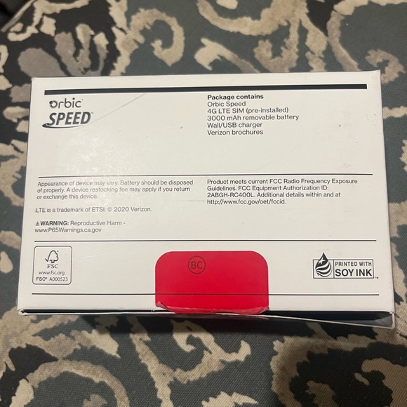 Black Portable Wi-Fi Hotspot - Picture 7 of 7